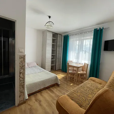 Goscinne U Malgosi Фермерский дом Ярославец